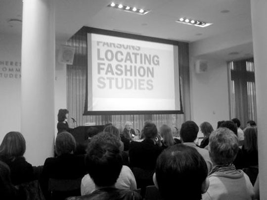 locating_fashion_studies1